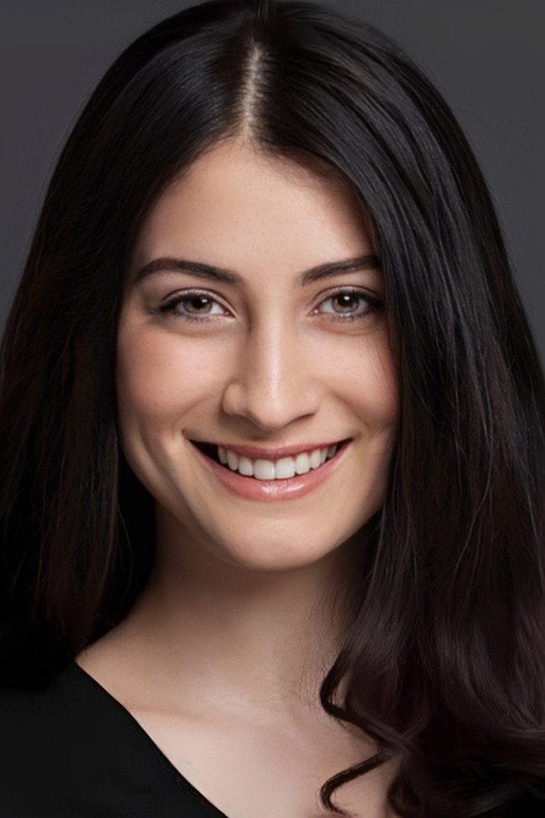 Gökçe Saatçi portrait