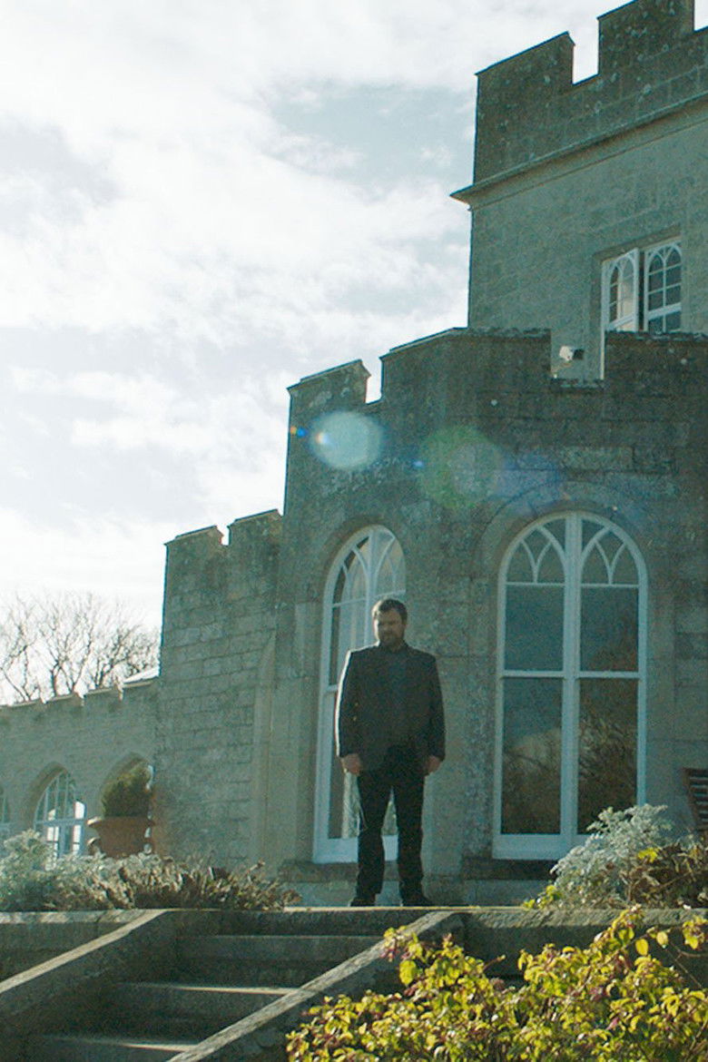 Imatge de Happy New Year, Colin Burstead