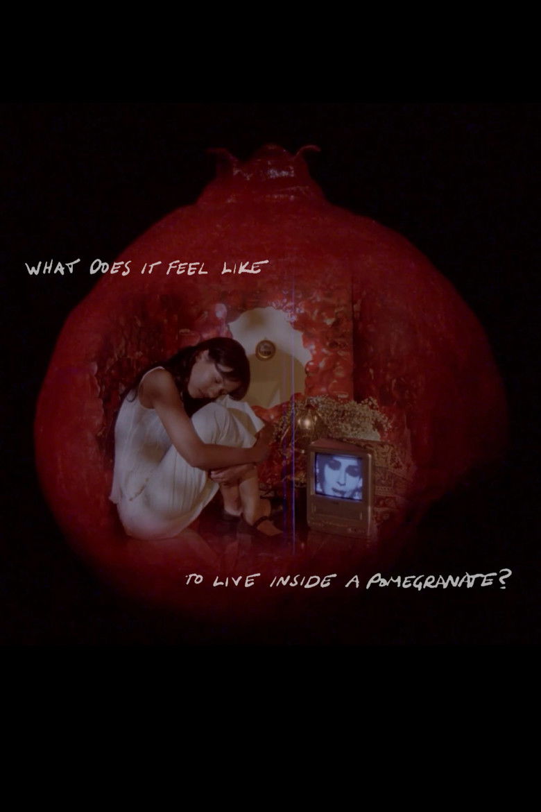 Imatge de what does it feel like to live inside a pomegranate?