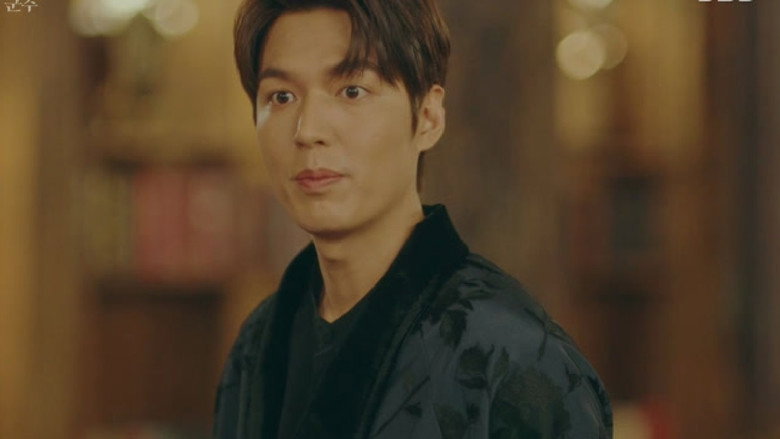 Still from The King: Eternal Monarch - Season 1 Episode 4