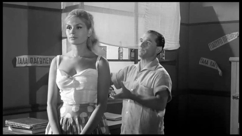 Image d'arrière-plan 7 du film Laos and Kolonaki