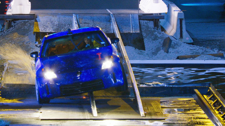 Still from Hyperdrive - Season 1 Episode 7
