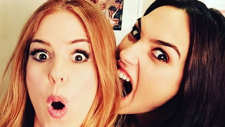 Isla Fisher & Gal Gadot/Duff Goldman görseli