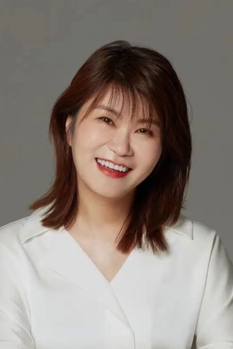 Xie Ying portrait image