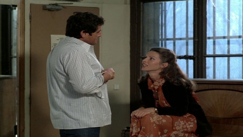 Marie et sa cousine se gouinent à la maison
