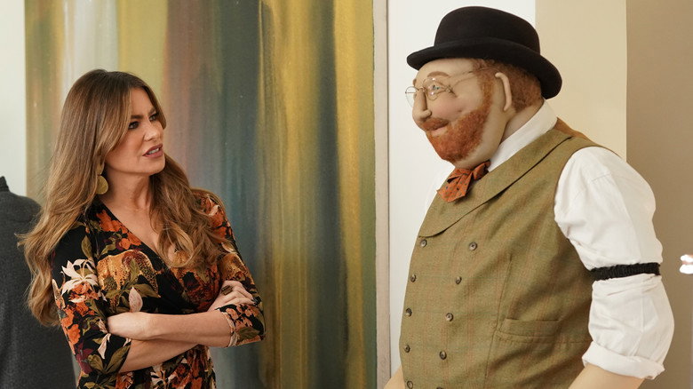 Still from Modern Family - Season 11 Episode 17