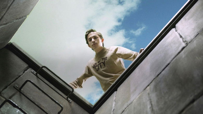 Image d'arrière-plan 3 du film Drowning Ghost