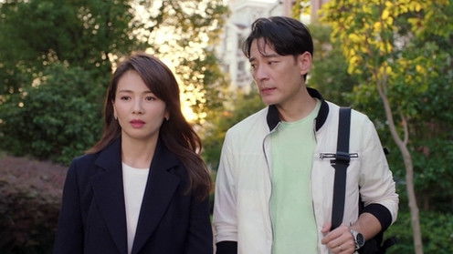 Still image for Hand in Hand season 1 episode 1: Episode 1 Still image for Hand in Hand season 1 episode 1: Episode 1