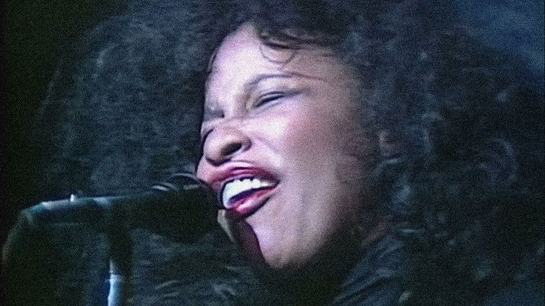 Chaka Khan: Live At Roxy backdrop 1