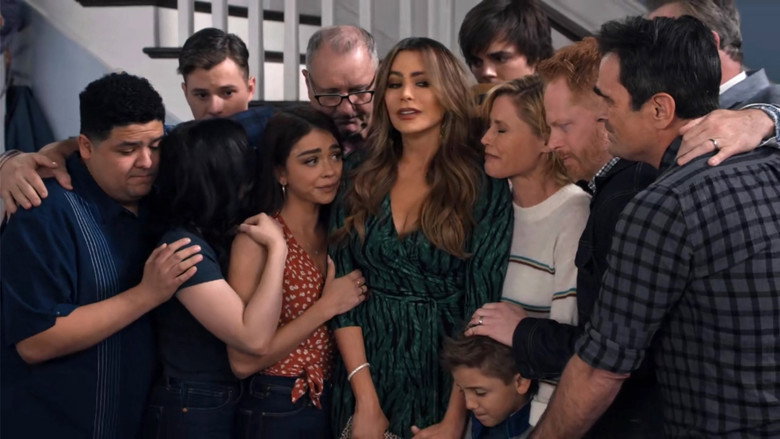 Still from Modern Family - Season 11 Episode 18