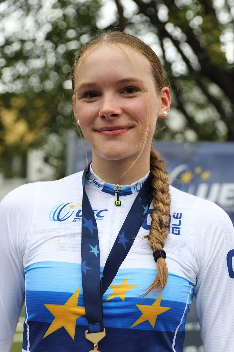 Joëlle Messemer portrait