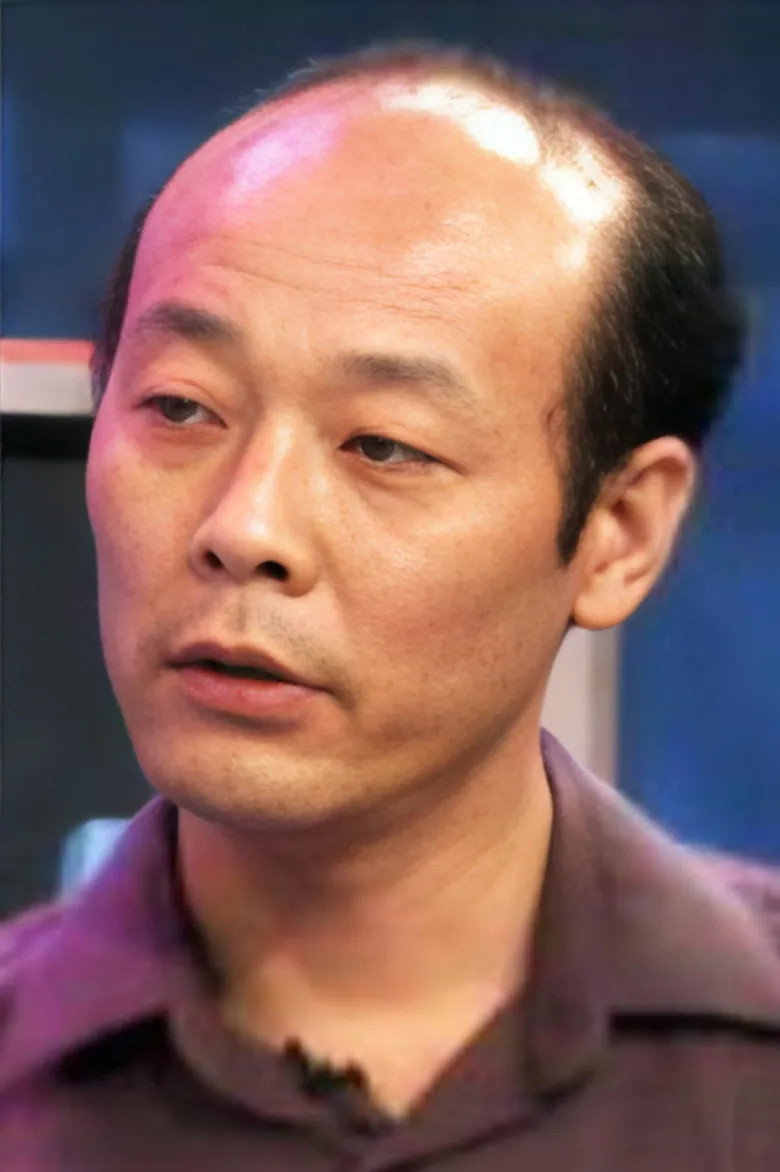 张鸿斌 portrait