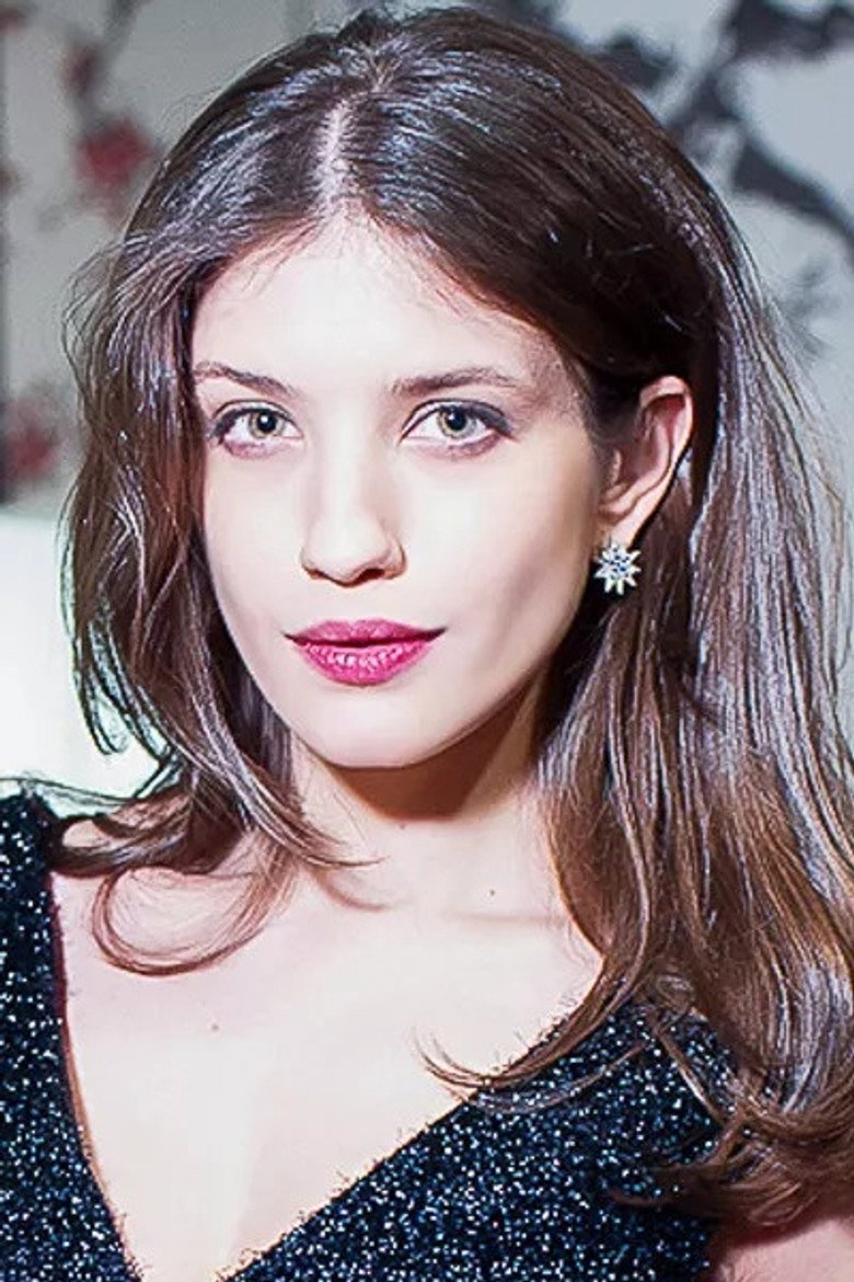 Anna Chipovskaya photo