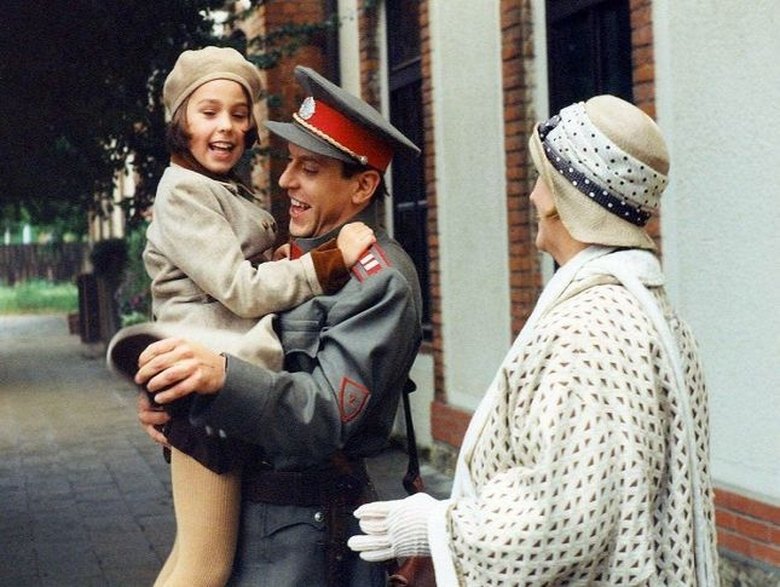 Still image for Četnické humoresky season 1 episode 10: Repetent