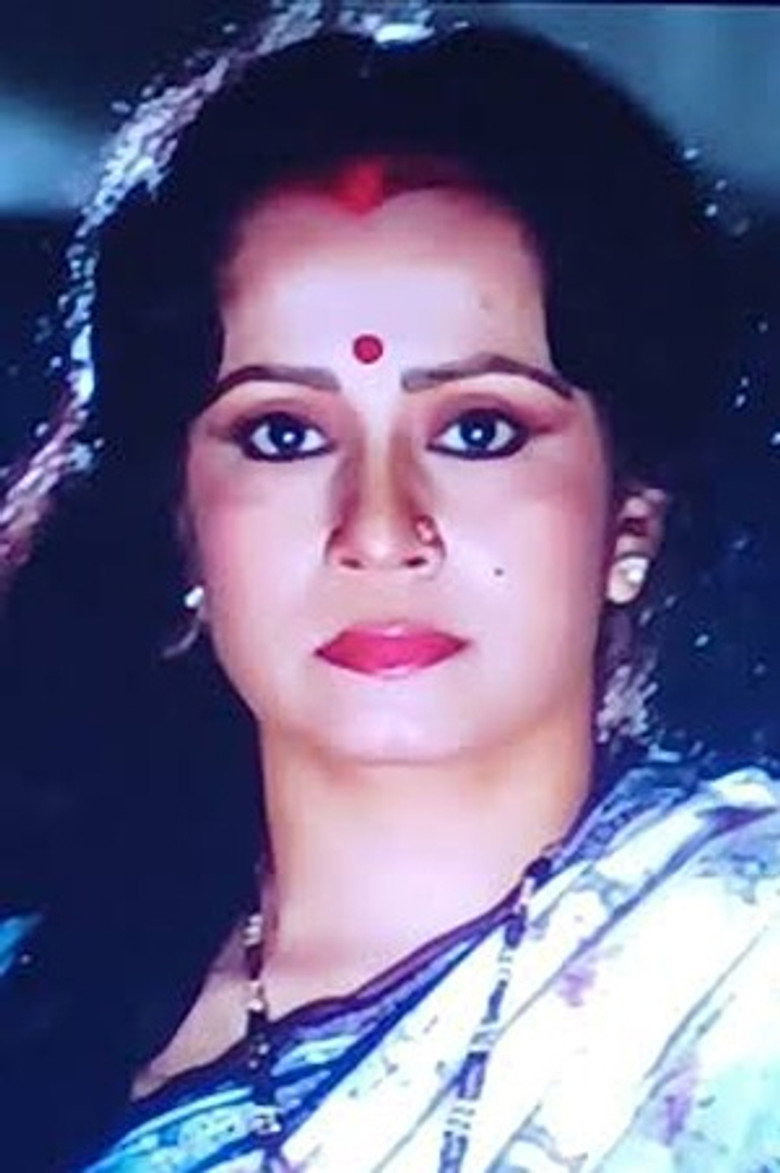Nandita Thakur photo 1