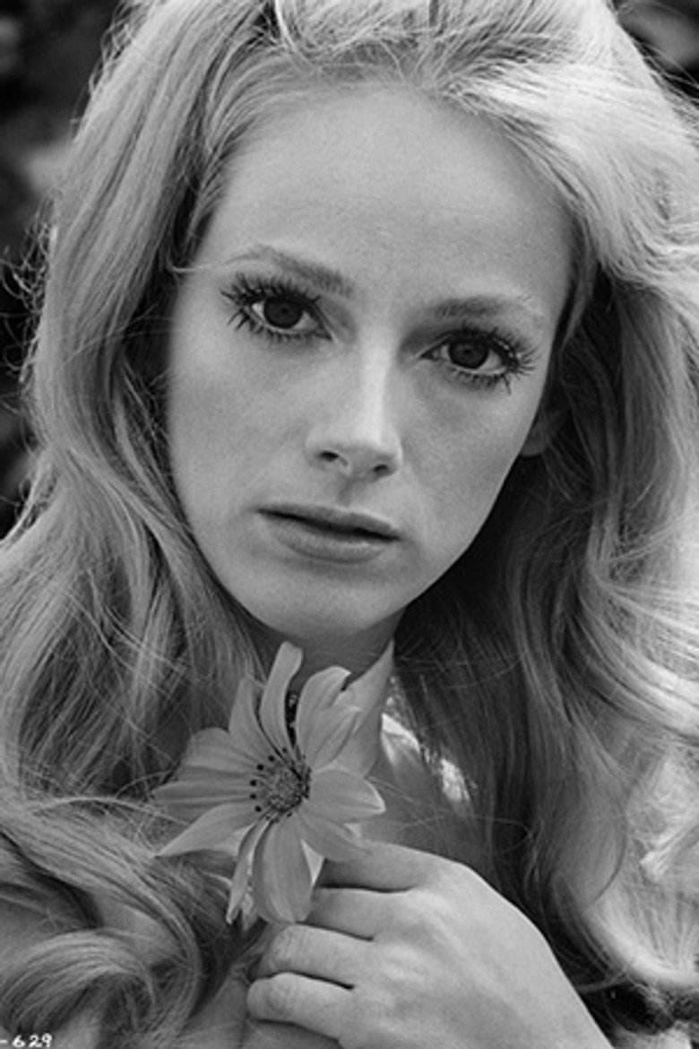 Sondra Locke photo 4