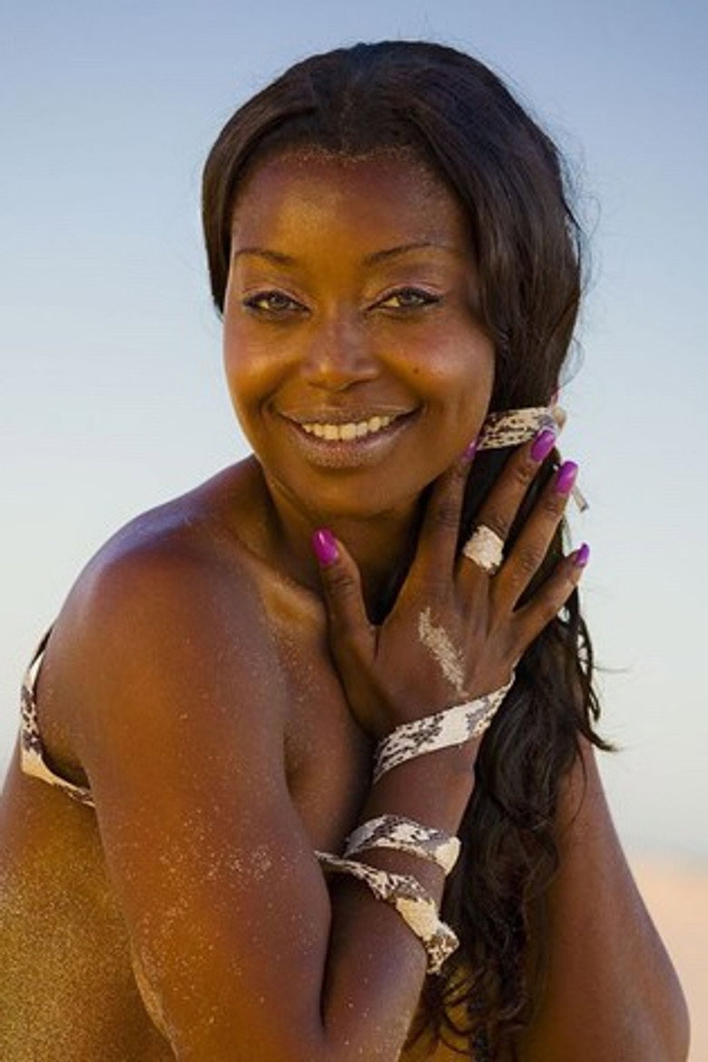 Carla Leão portrait