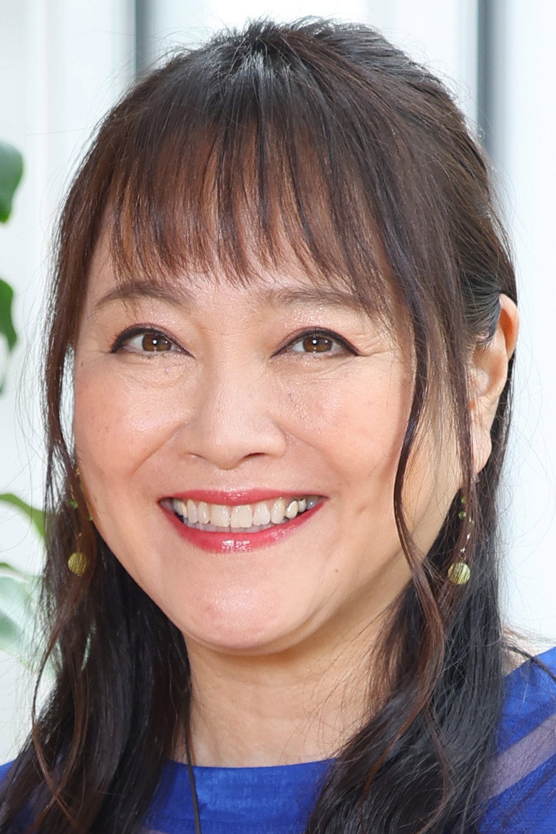 Azumi Inoue photo 4