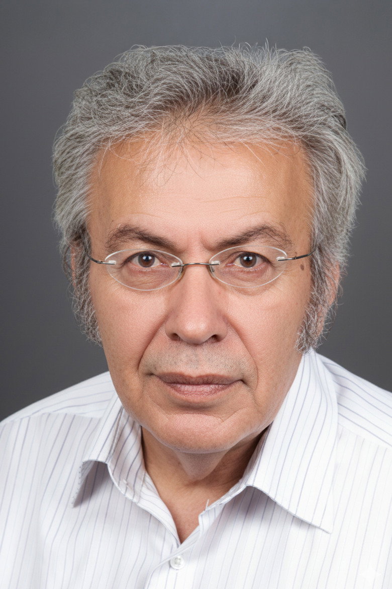 Mehmet Bayraktar portrait