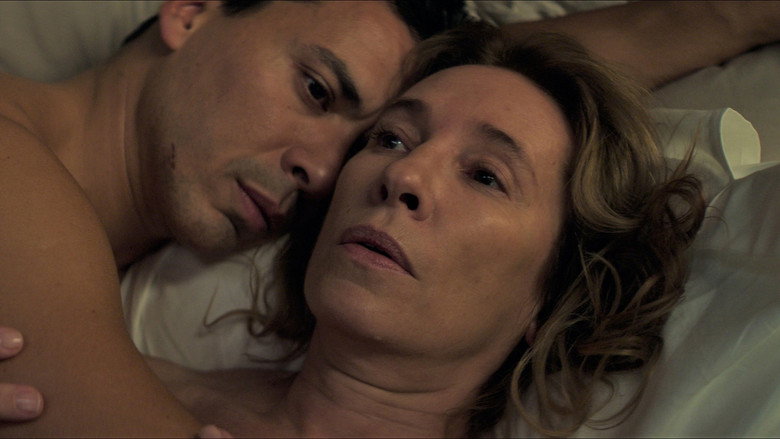 Still from Код: Париж - Сезон 1 Епизод 5