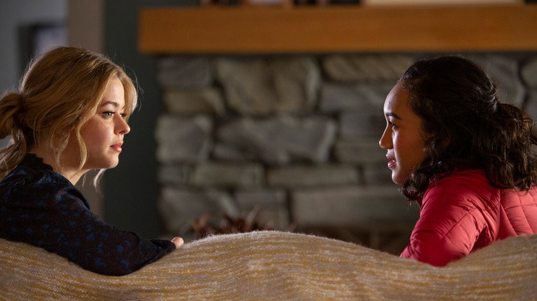 Still from Pretty Little Liars: The Perfectionists - Season 1 Episode 4
