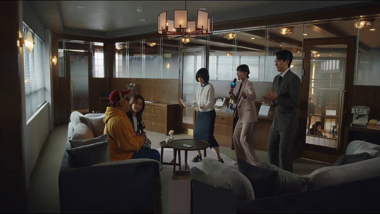 Still from Extraordinary Attorney Woo - Season 1 Episode 3