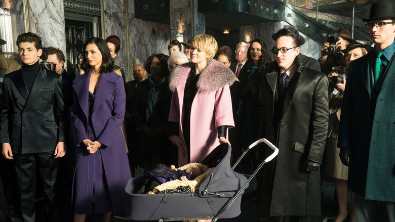 Still from Gotham - Season 5 Episode 11