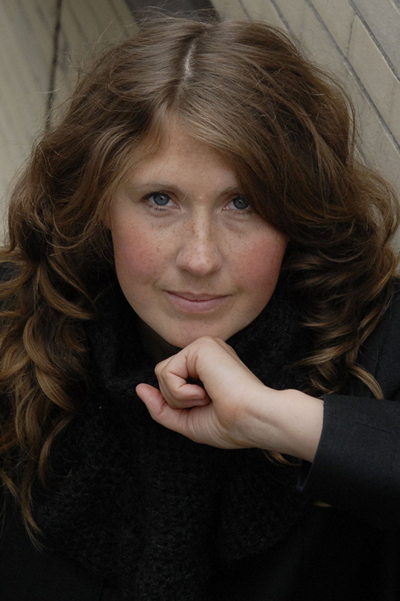 Sara Isaksson portrait