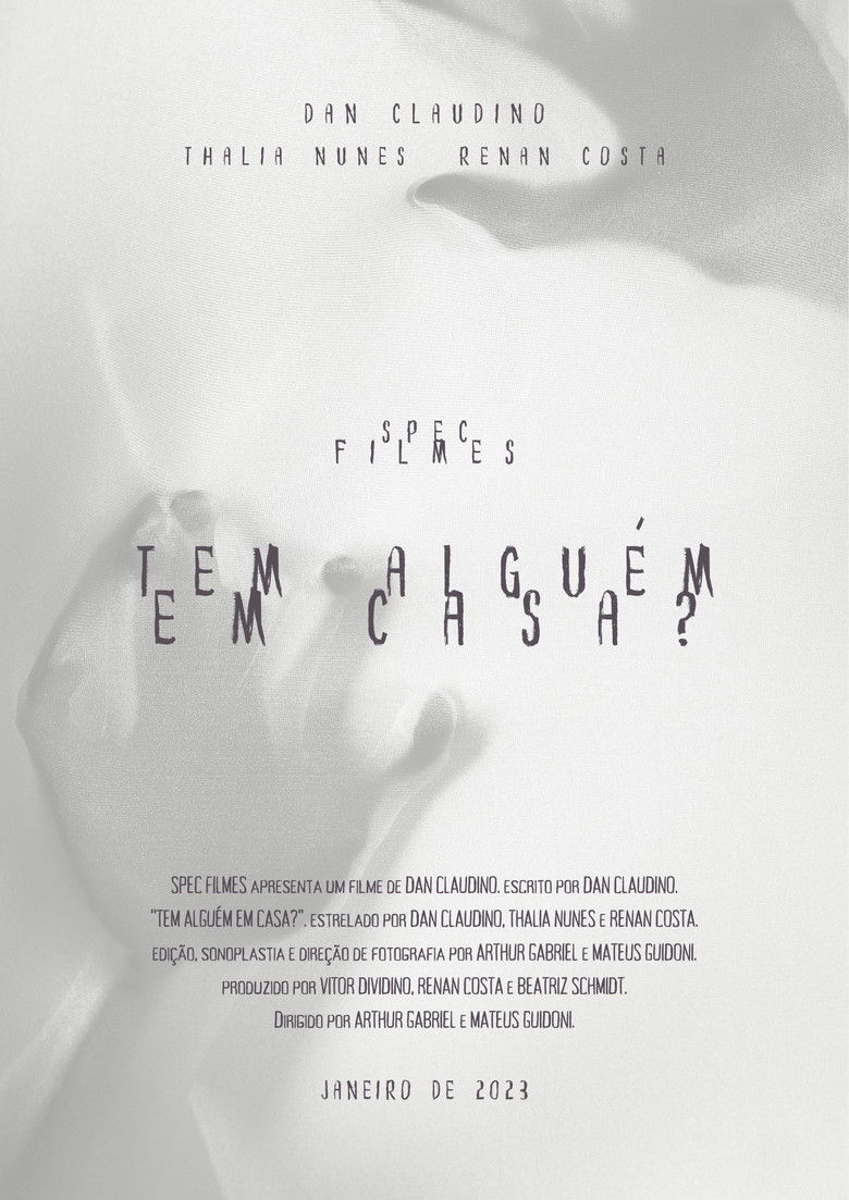 Imatge de Tem Alguém em Casa?