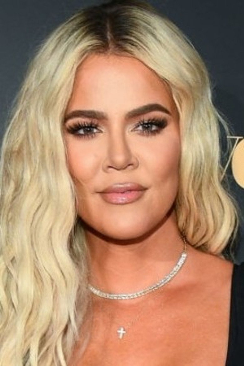 Khloé Kardashian photo 9