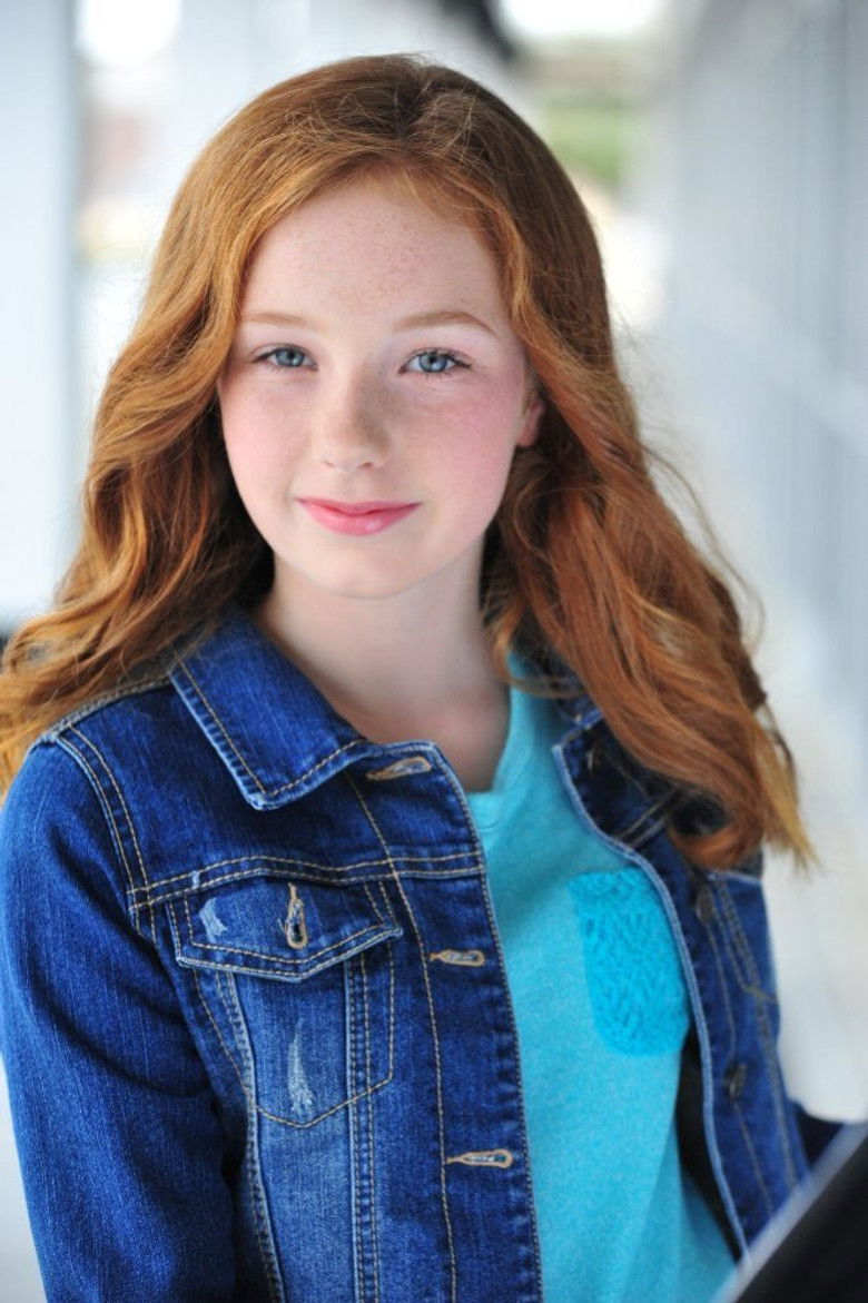 Lola Phillips portrait image