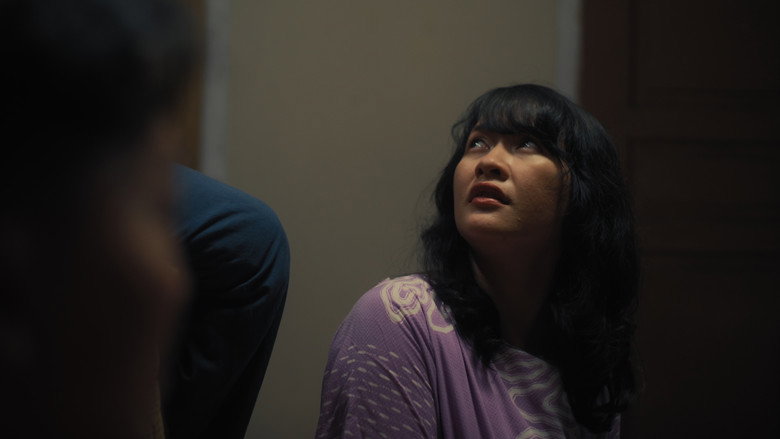 Frame from Bapak-Bapak Tidak Bercerita