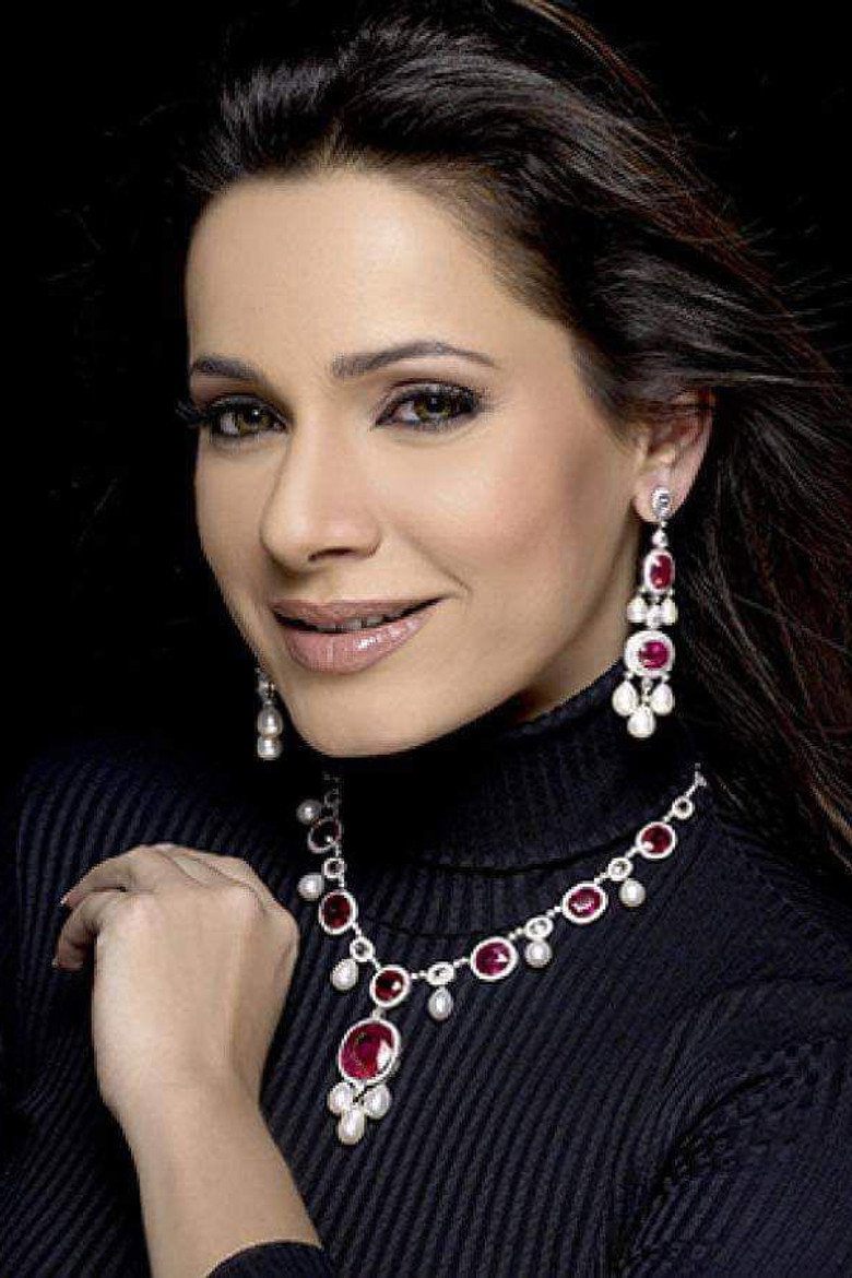 Neelam Kothari photo 3