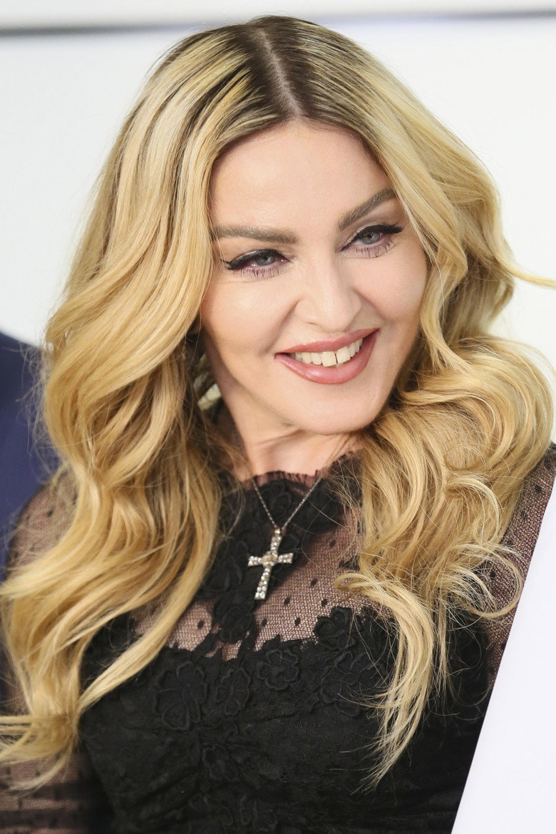 Madonna photo 11