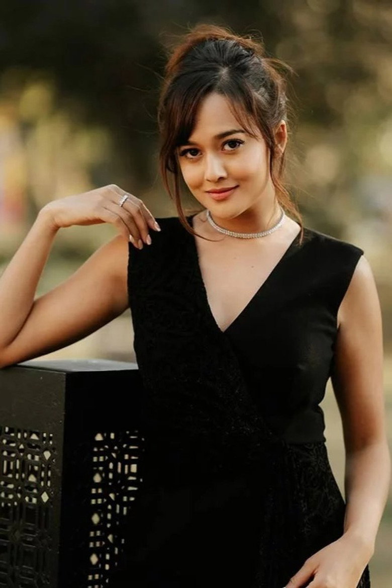 Divya Rayamajhi photo 2