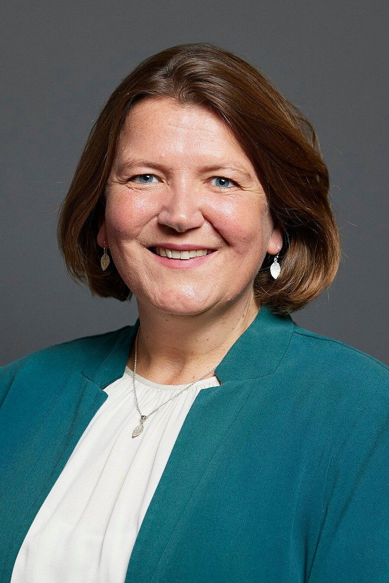 Ellie Chowns portrait