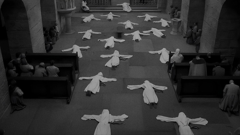 Image d'arrière-plan 11 du film Mère Jeanne des anges