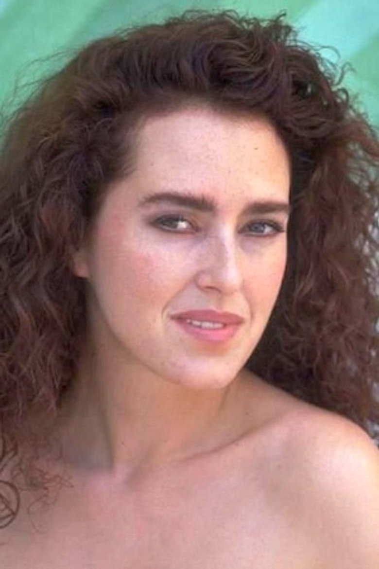 Yaprak Özdemiroğlu photo 3