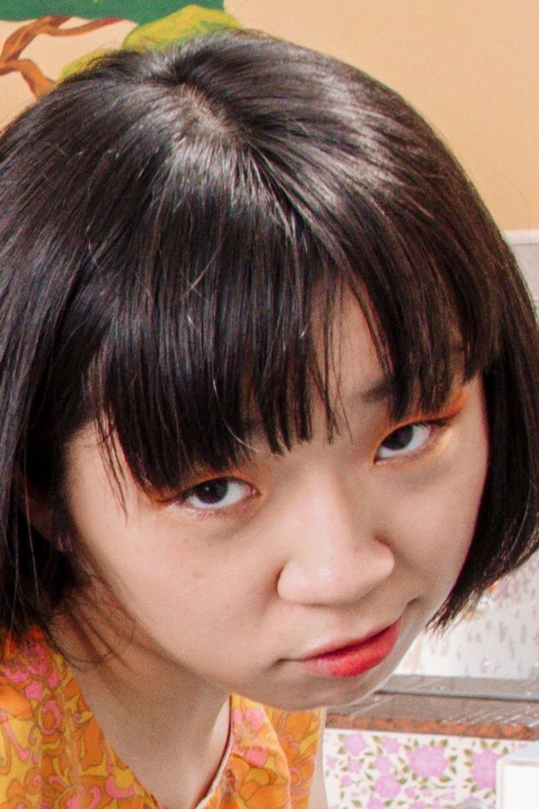 Yoyoyoshie portrait image