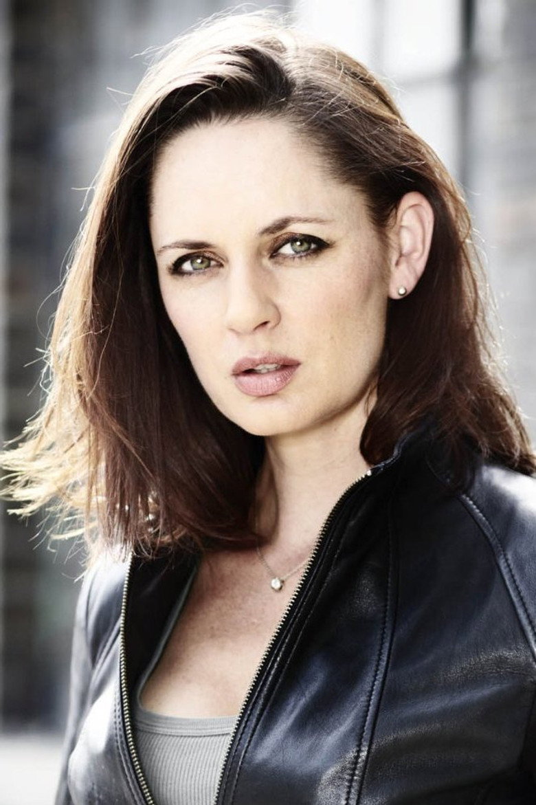 Jennifer Gibson photo 6