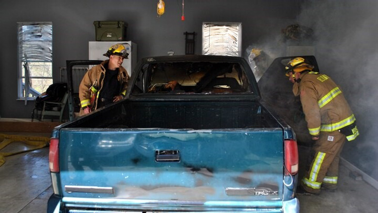 S01E04 – Murder Calling