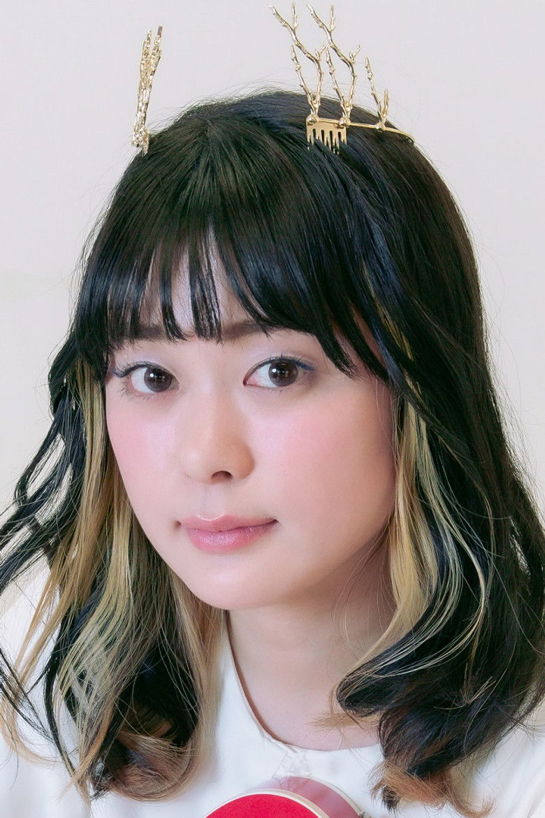 Momosu Momosu portrait image