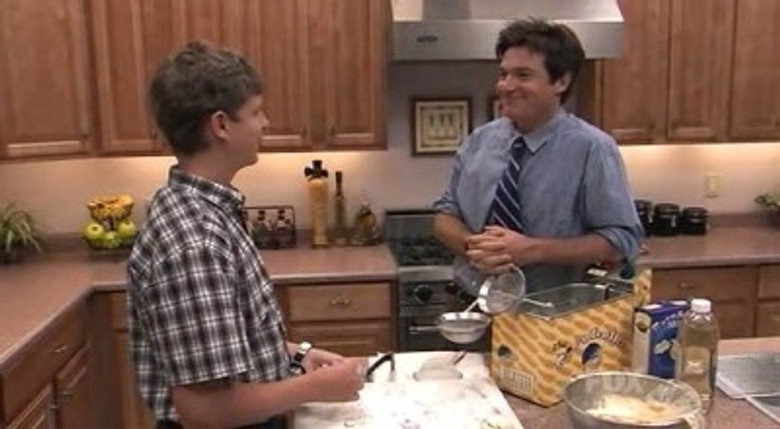 Arrested Development S01E03 — Bringing Up Buster episode still