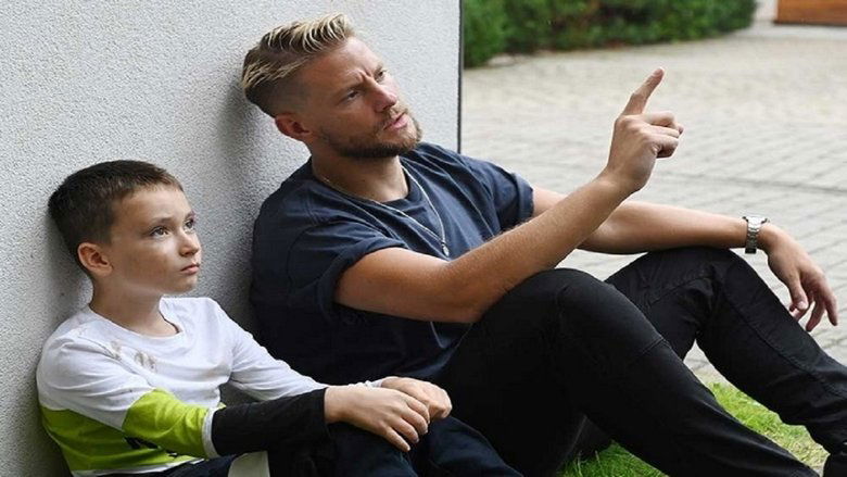 Still image for The Sins of the Neighbors season 1 episode 9: Episode 9 Still image for The Sins of the Neighbors season 1 episode 9: Episode 9