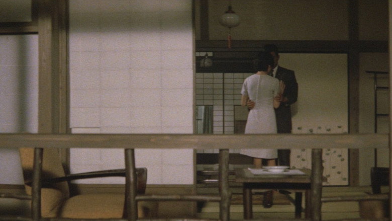 Frame from 乱れ雲