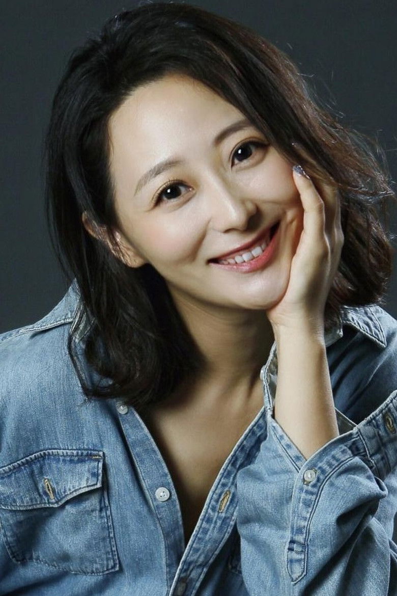 Nuo Nuo portrait image