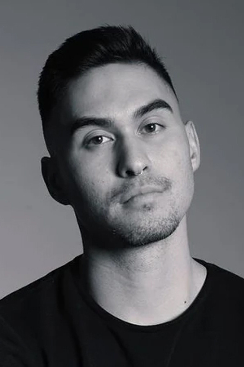 Ian DeVoglaer portrait image