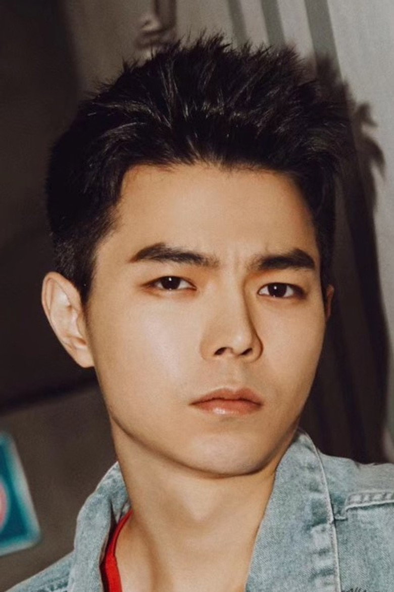 Cai Rong portrait
