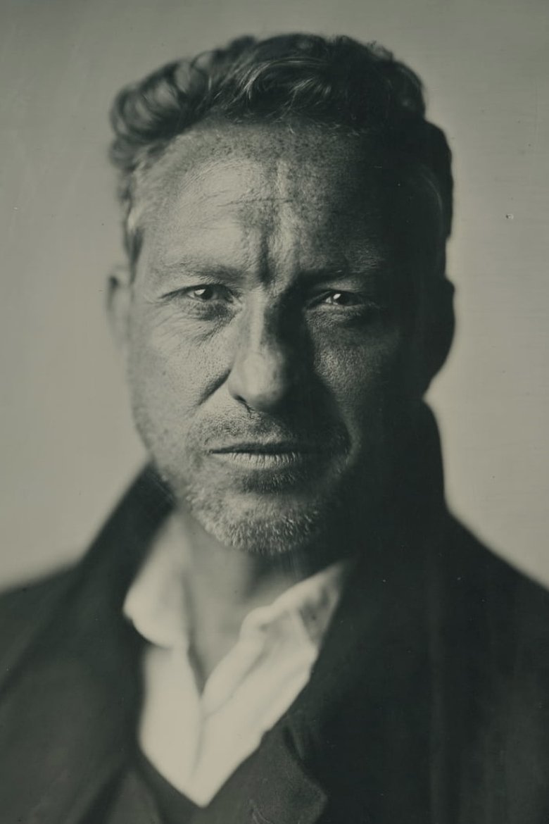 Lol Crawley portrait image