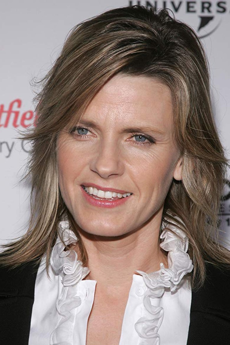 Viveca Paulin portrait image